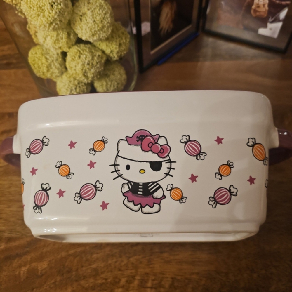 Hello kitty loaf baking dish